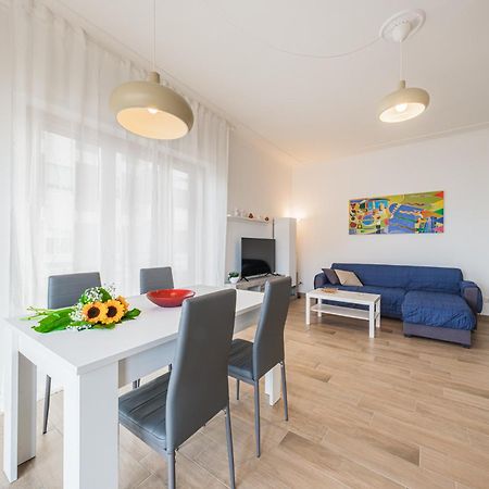 モノーポリCasa Bianchiアパートメント エクステリア 写真